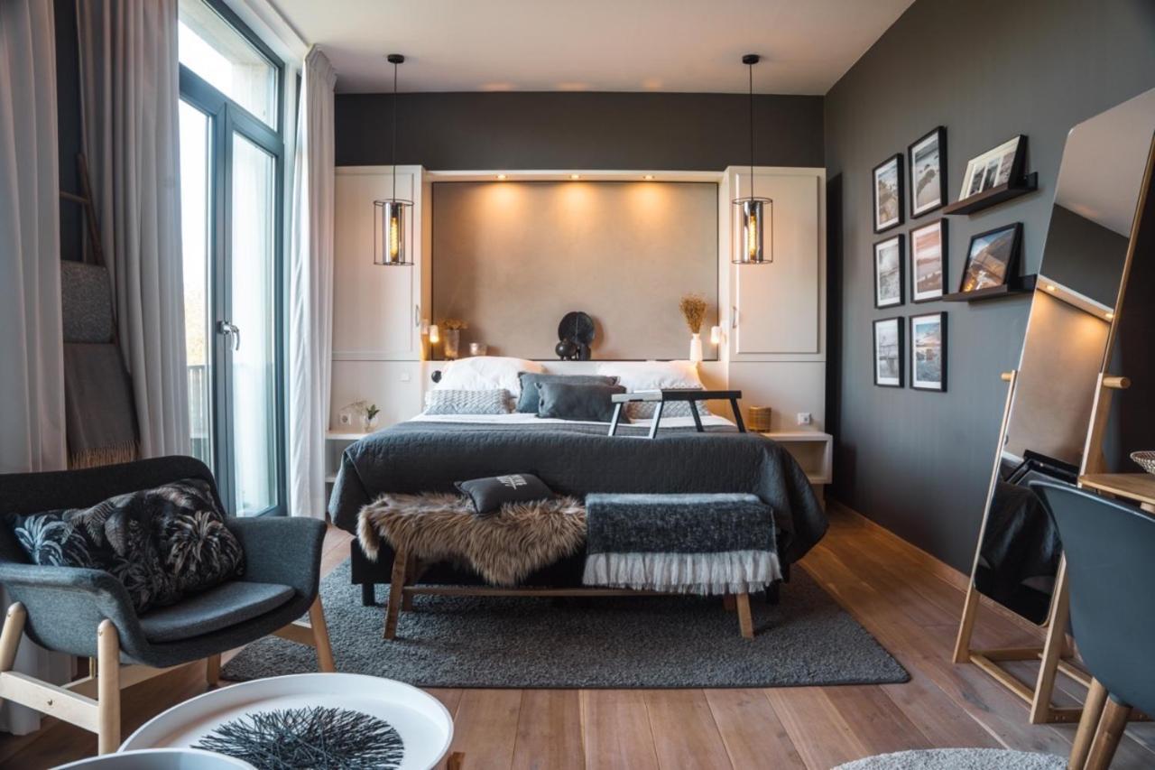 Landhuis Logan Landing Rilland-Bath 外观 照片